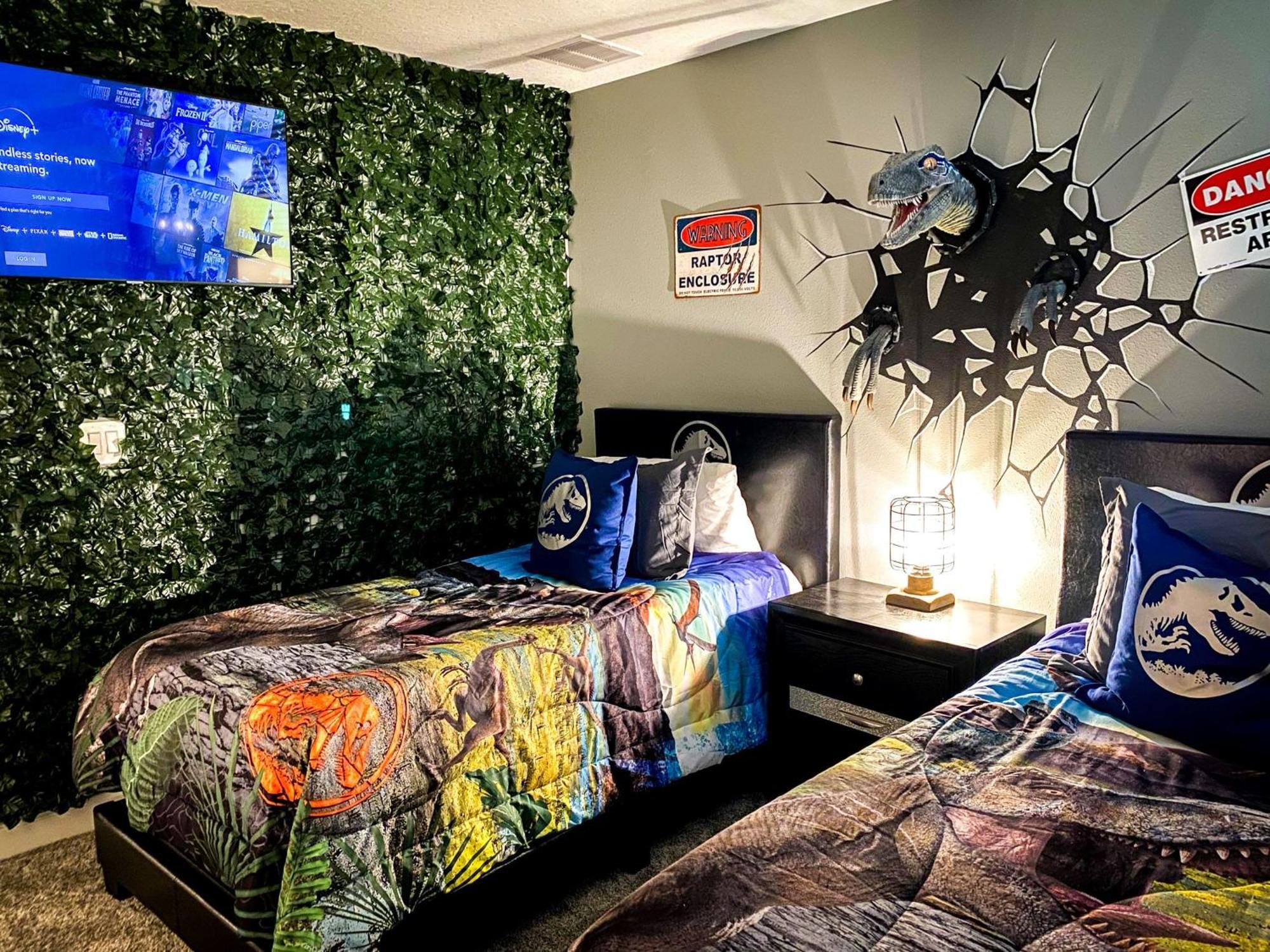 Magical Family Vacation Home Near Disney World At Storey Lake, Star Wars Gameroom, Pool, Theater, Mickey Slide, Sleeps Up To 28 キシミー エクステリア 写真