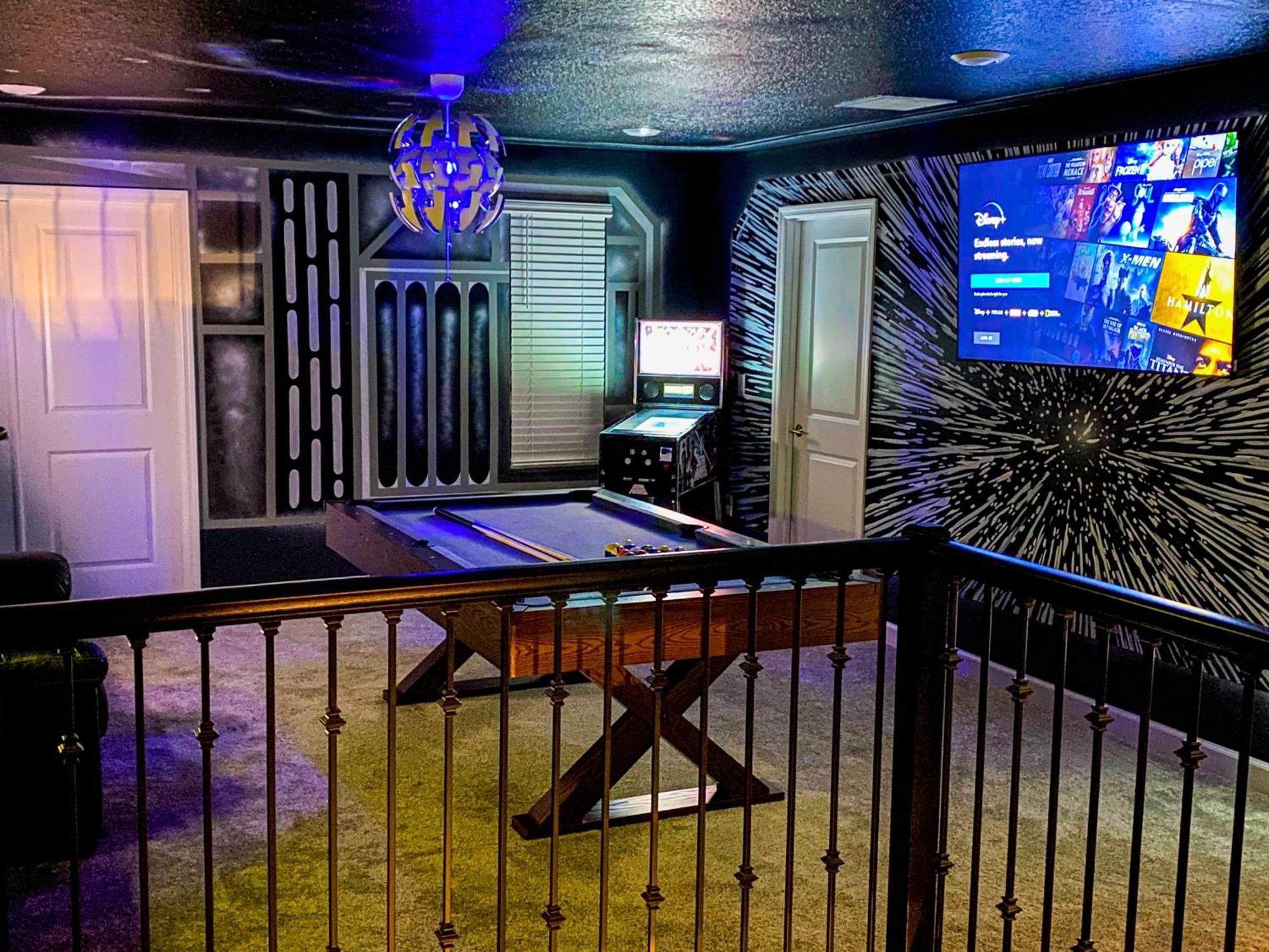 Magical Family Vacation Home Near Disney World At Storey Lake, Star Wars Gameroom, Pool, Theater, Mickey Slide, Sleeps Up To 28 キシミー エクステリア 写真