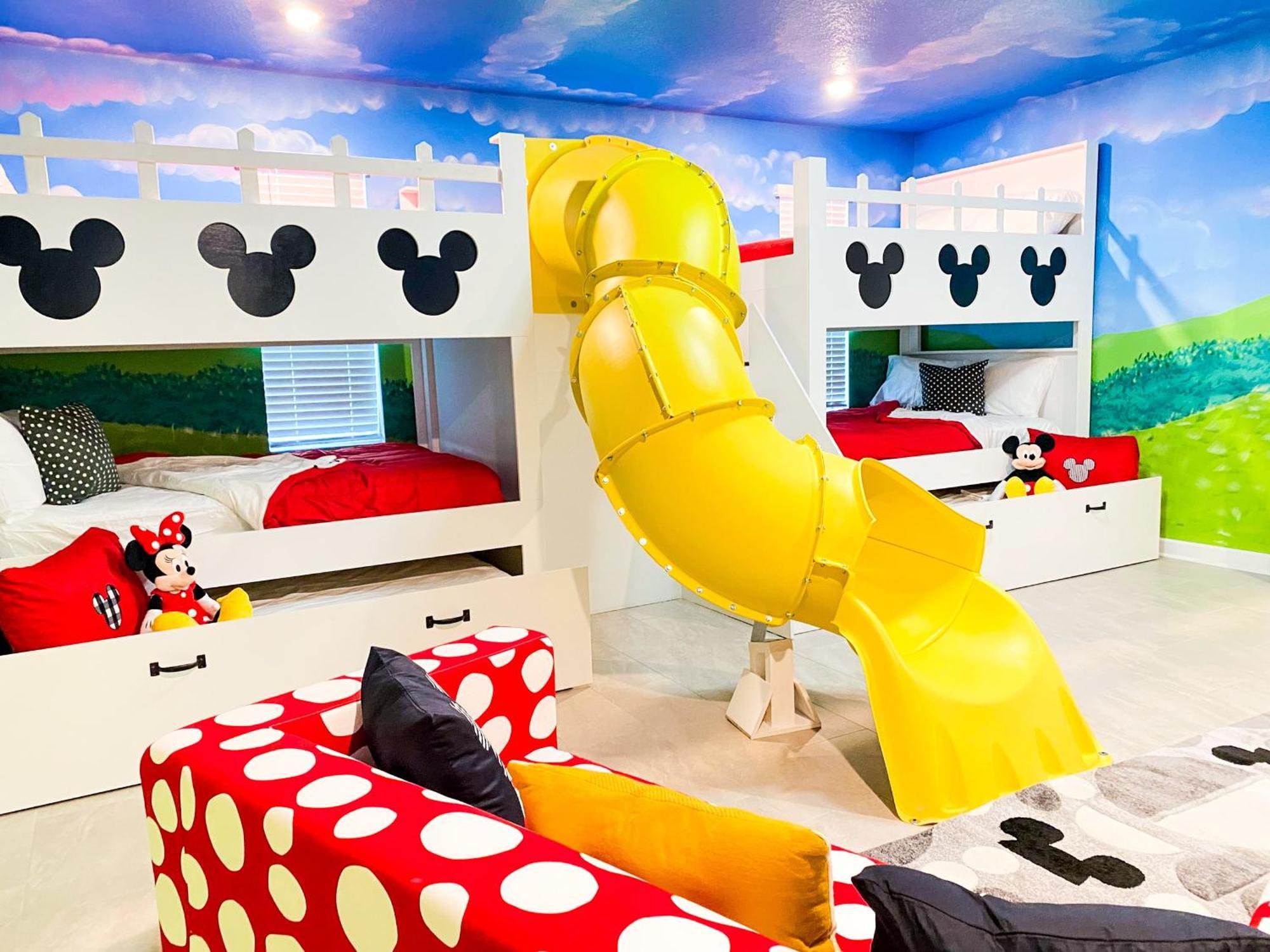 Magical Family Vacation Home Near Disney World At Storey Lake, Star Wars Gameroom, Pool, Theater, Mickey Slide, Sleeps Up To 28 キシミー エクステリア 写真